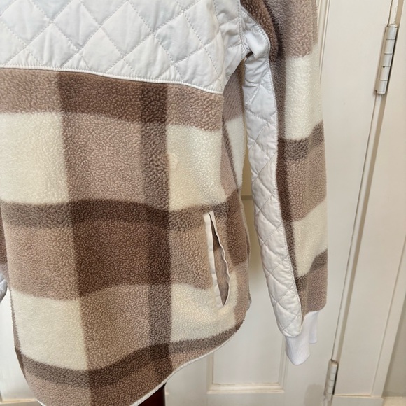 Abercrombie & Fitch Brown Checkered Fleece Pullover Size Small‎ - Picture 3 of 11